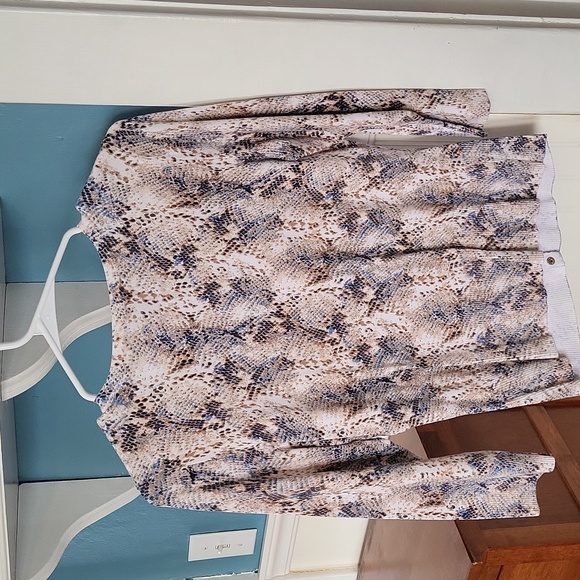 WHBM cardigan - Picture 4 of 5